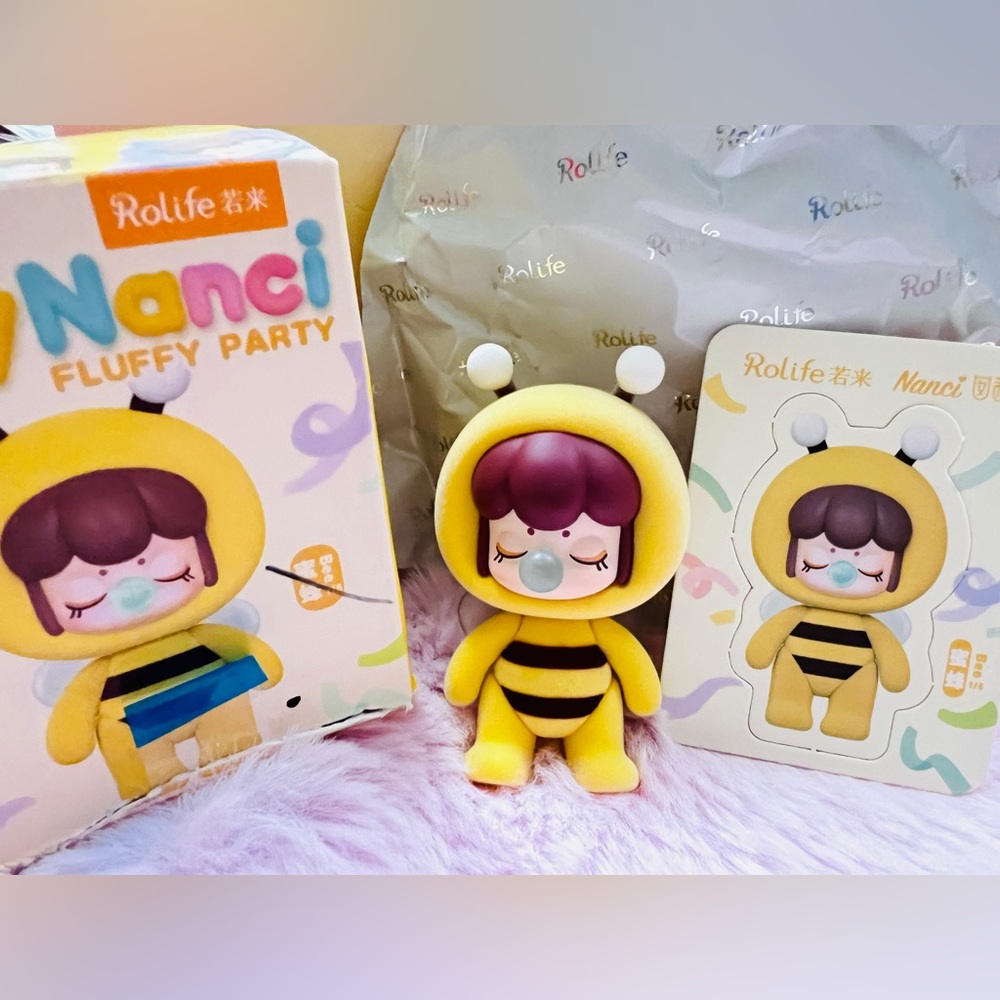 Baby Nancy Fluffy Party - “Bee”